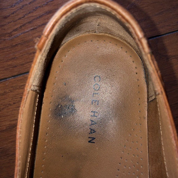 Size 12 Cole Haan wingtip - Picture 3 of 4
